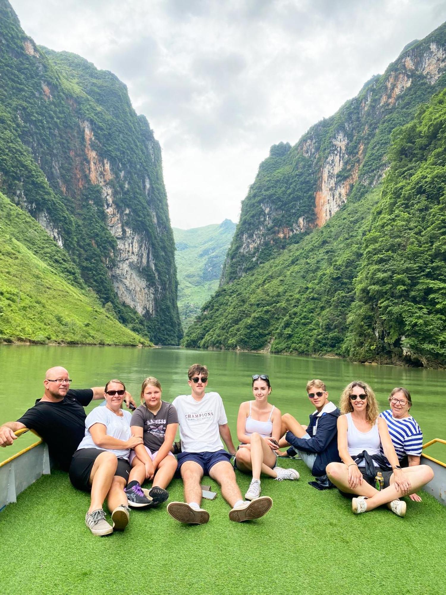 Lazy Cat Homestay - Motorbikes Rental & Tours 하 기앙 외부 사진